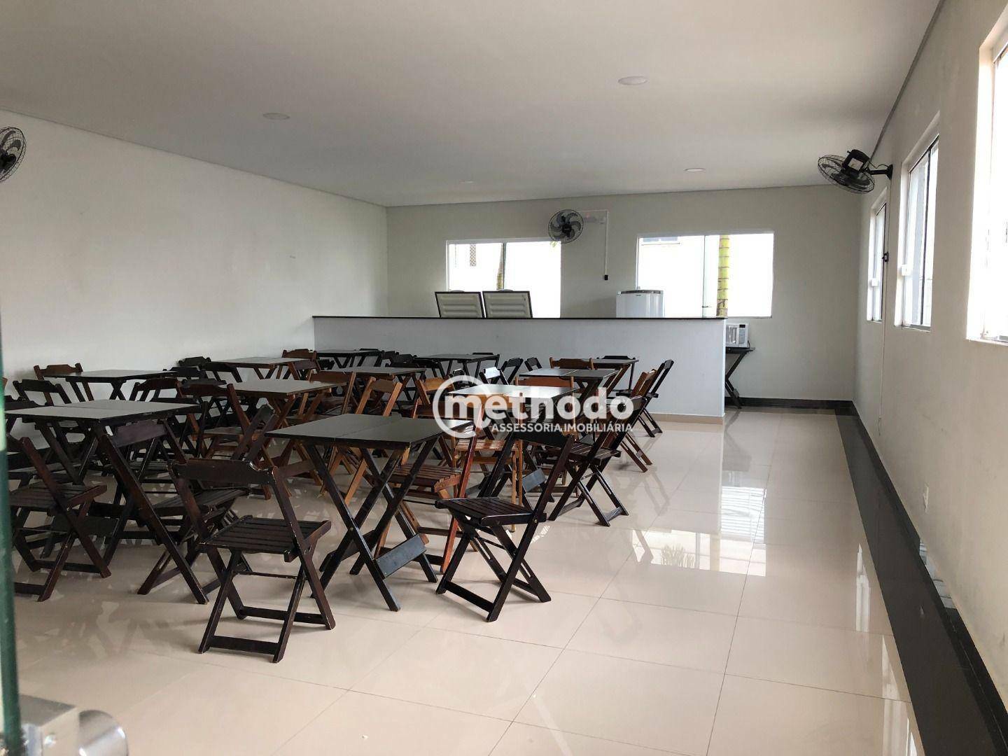 Apartamento à venda com 2 quartos, 40m² - Foto 25