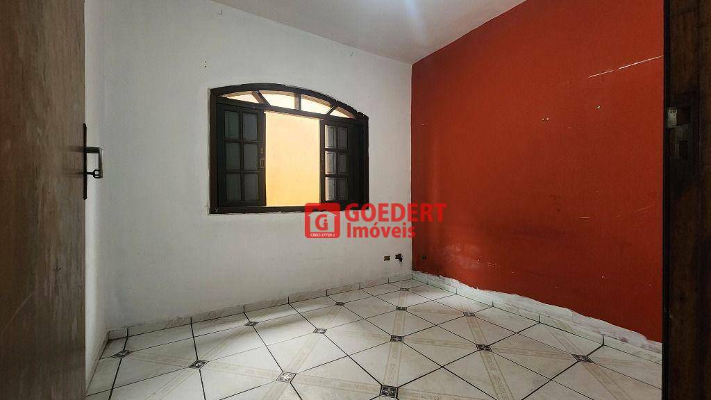 Casa para alugar com 2 quartos, 132m² - Foto 6