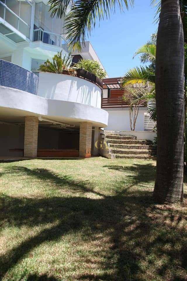 Casa de Condomínio à venda e aluguel com 5 quartos, 820m² - Foto 31