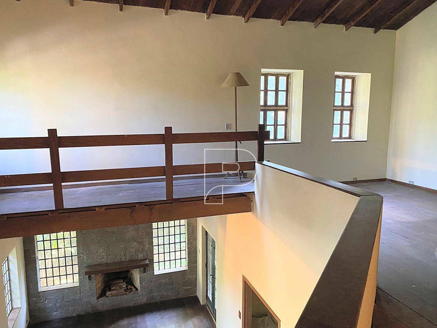 Casa de Condomínio à venda com 3 quartos, 281m² - Foto 2