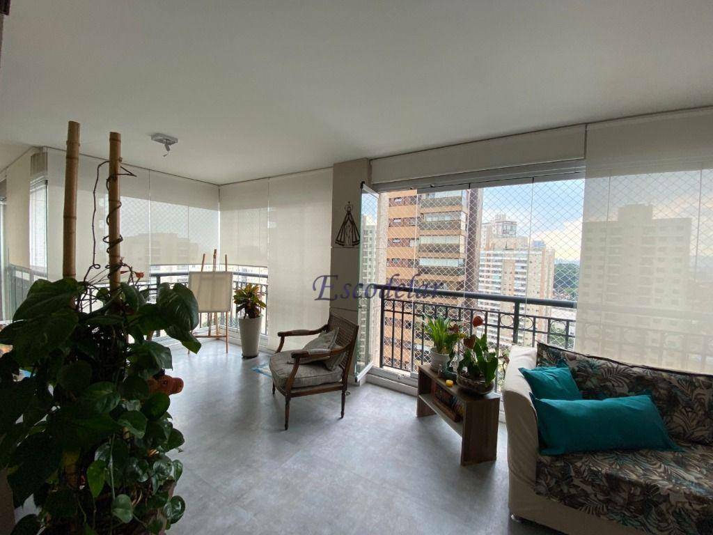 Apartamento para alugar com 3 quartos, 190m² - Foto 1