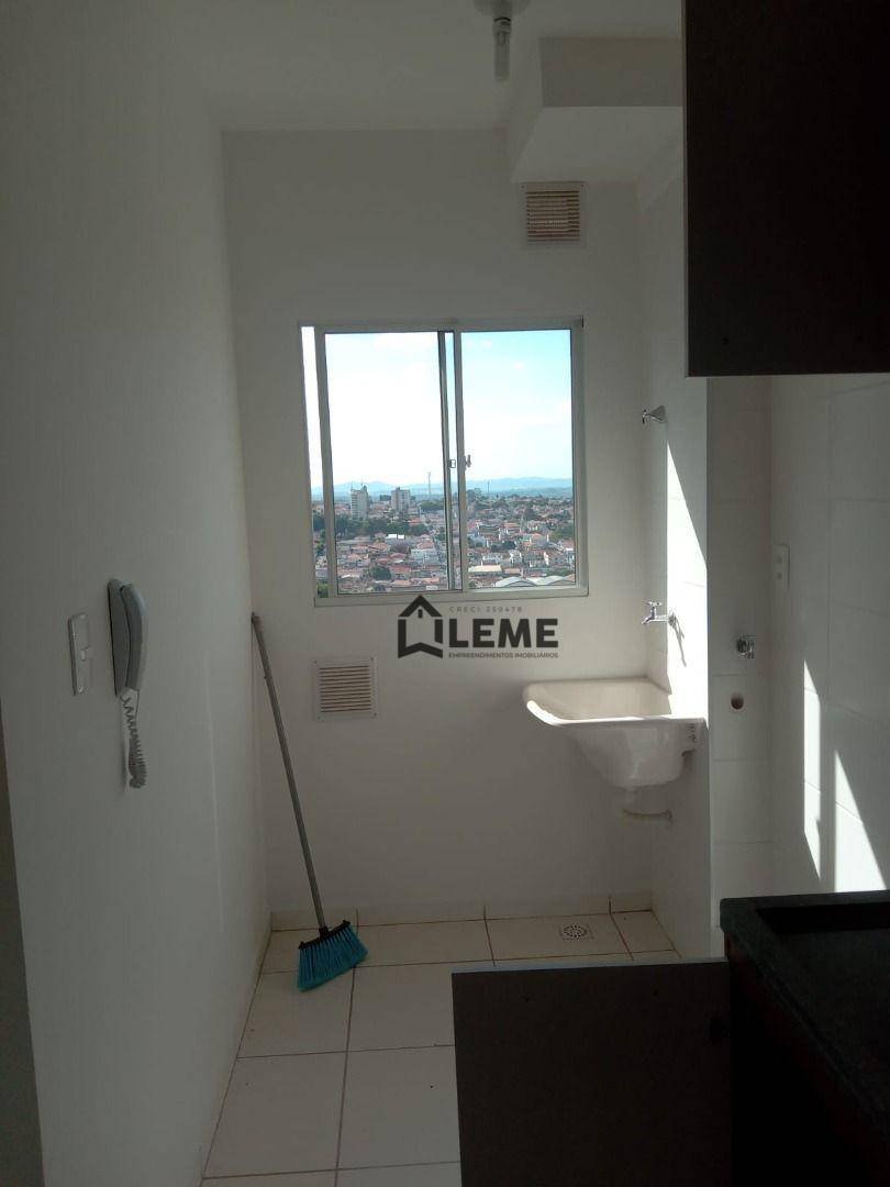 Apartamento para alugar com 2 quartos, 45m² - Foto 11