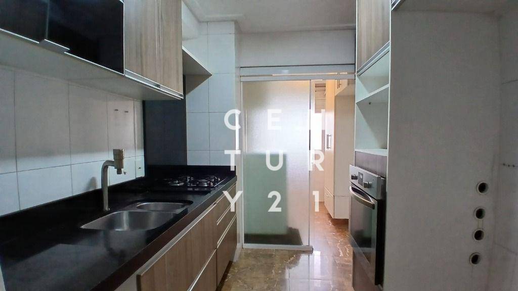 Apartamento à venda com 3 quartos, 95m² - Foto 25