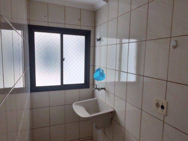 Apartamento à venda com 3 quartos, 90m² - Foto 11