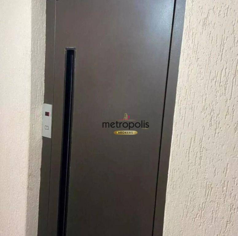 Apartamento para alugar com 2 quartos, 70m² - Foto 12