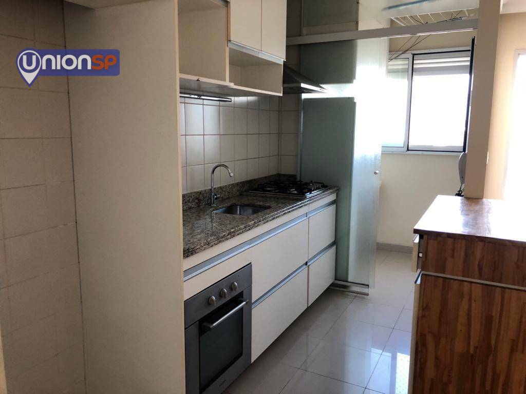 Apartamento à venda com 2 quartos, 63m² - Foto 4