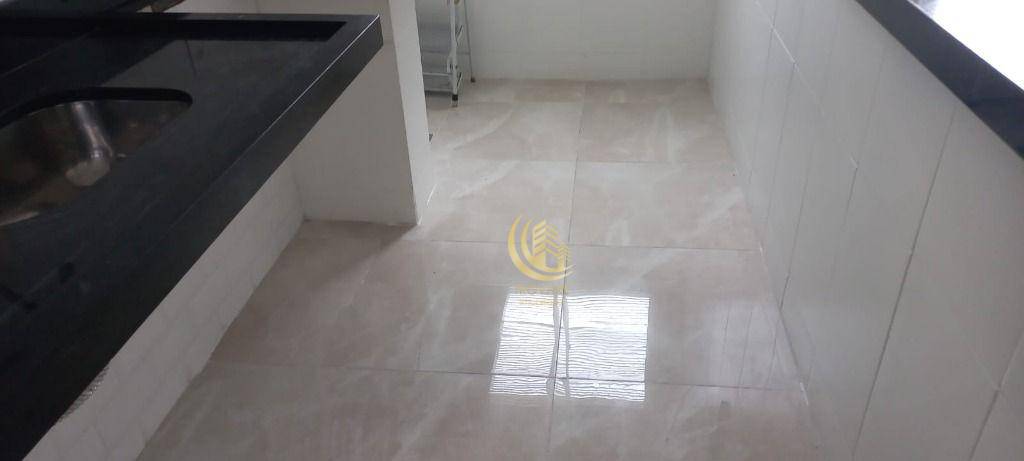 Apartamento à venda com 2 quartos, 65m² - Foto 17