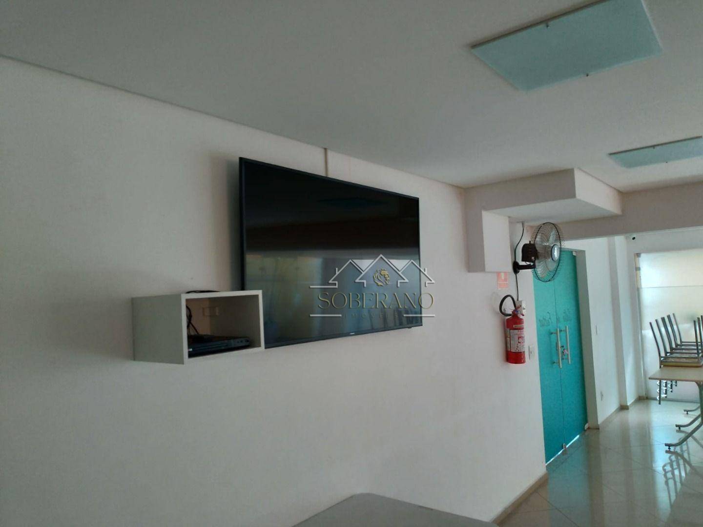 Apartamento à venda com 2 quartos, 70m² - Foto 18