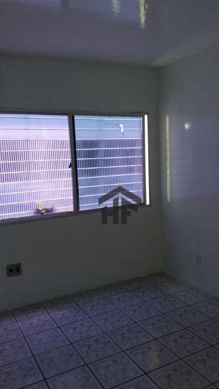 Apartamento à venda com 2 quartos, 82m² - Foto 17