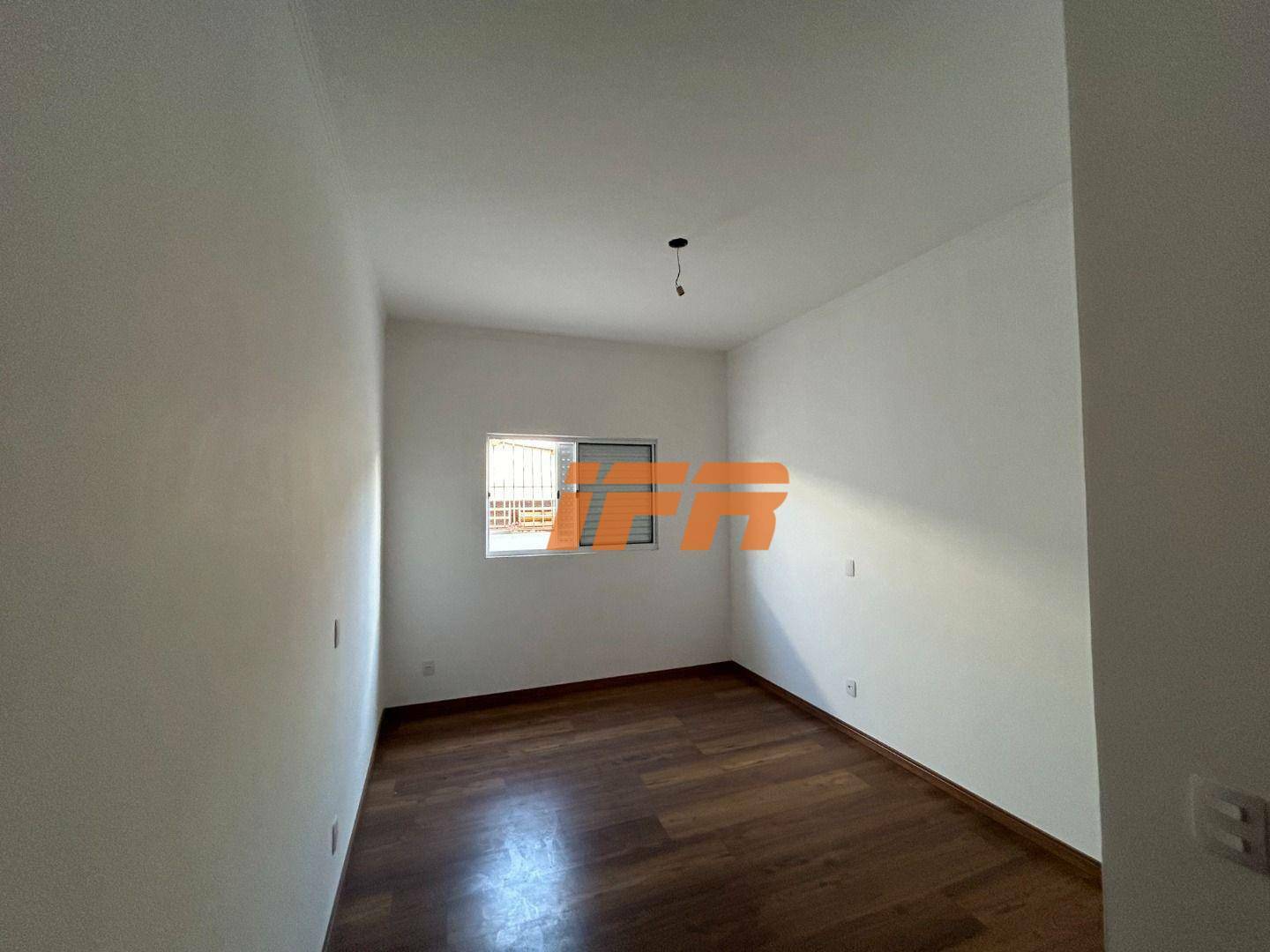 Sobrado para alugar com 3 quartos, 110m² - Foto 9