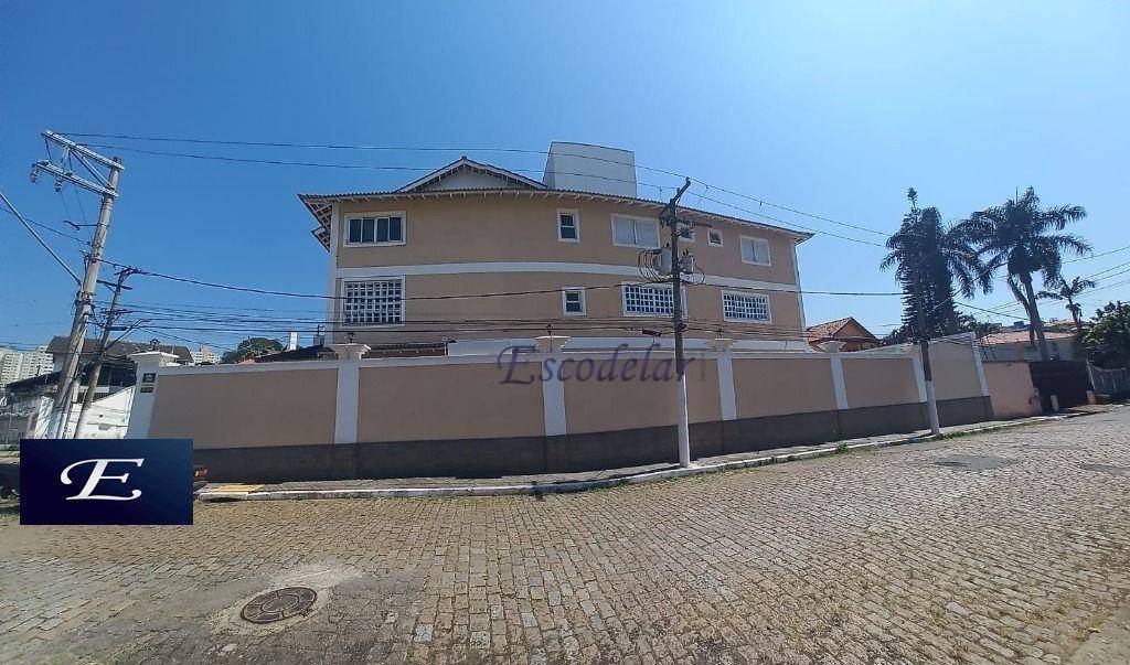 Sobrado à venda com 4 quartos, 387m² - Foto 3