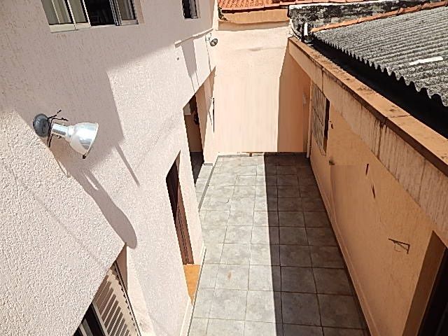 Casa à venda com 2 quartos, 150m² - Foto 22