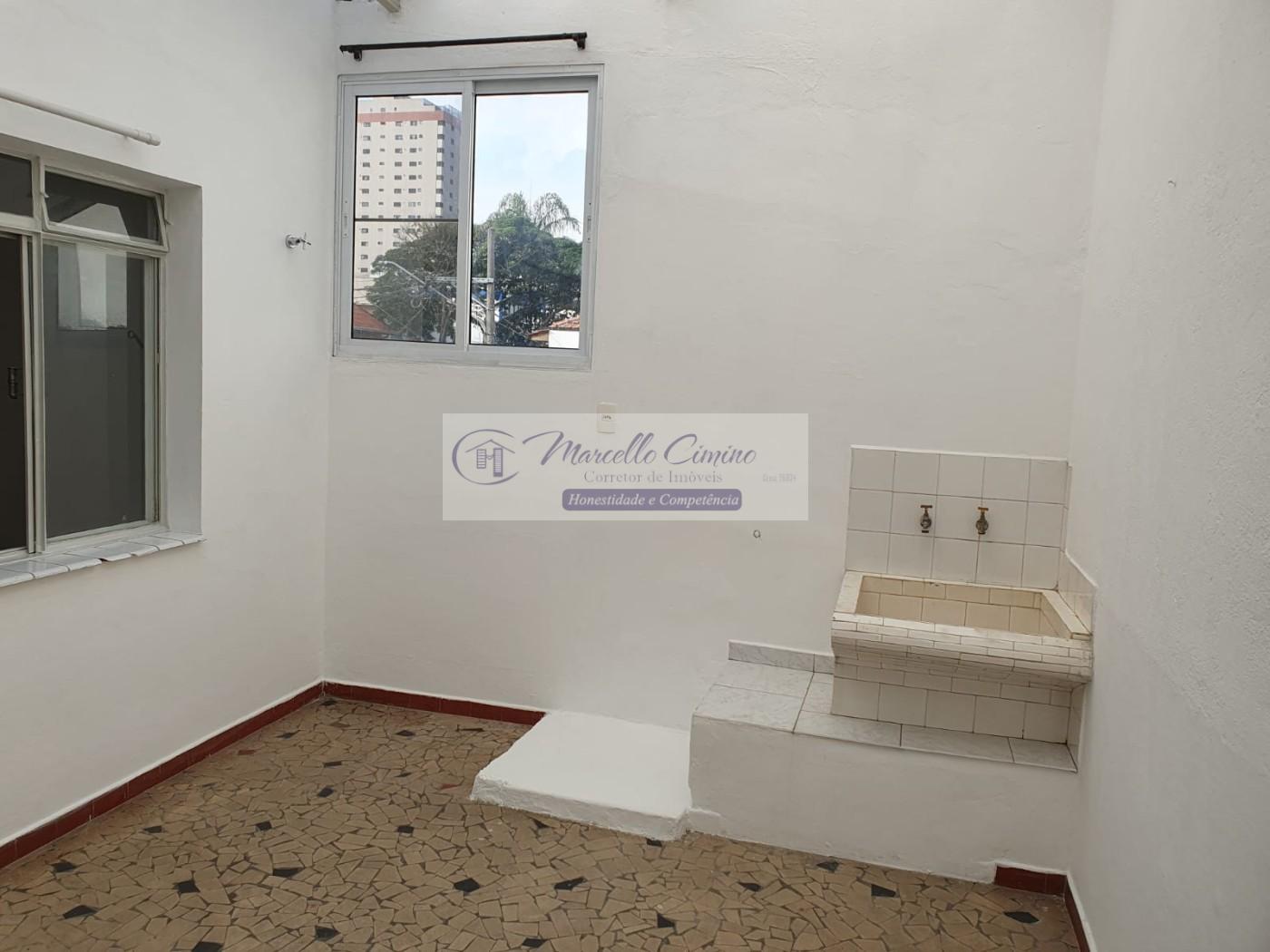 Casa para alugar com 2 quartos, 80m² - Foto 7