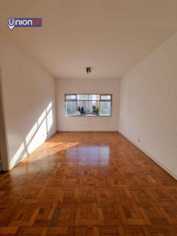 Apartamento à venda com 3 quartos, 105m² - Foto 2