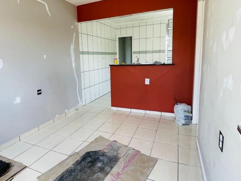 Casa para alugar com 3 quartos, 100m² - Foto 2