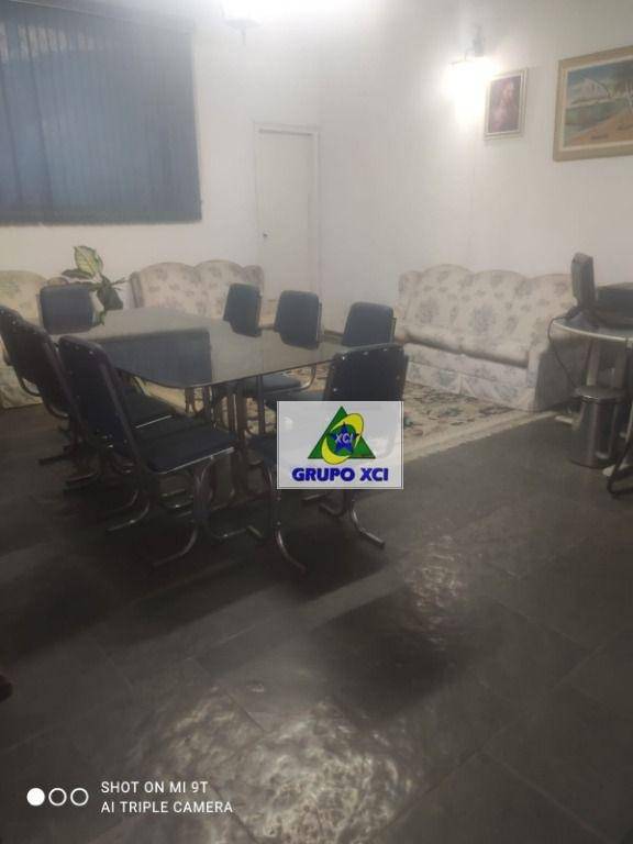 Casa à venda e aluguel com 3 quartos, 400m² - Foto 68