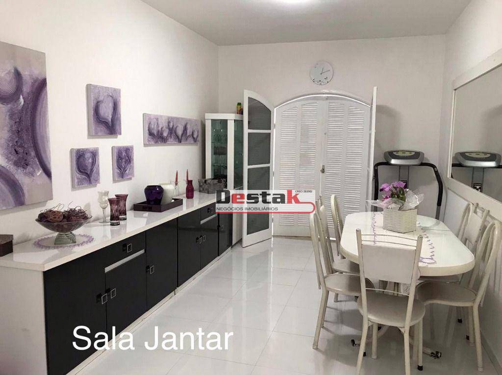 Casa à venda com 3 quartos, 255m² - Foto 10