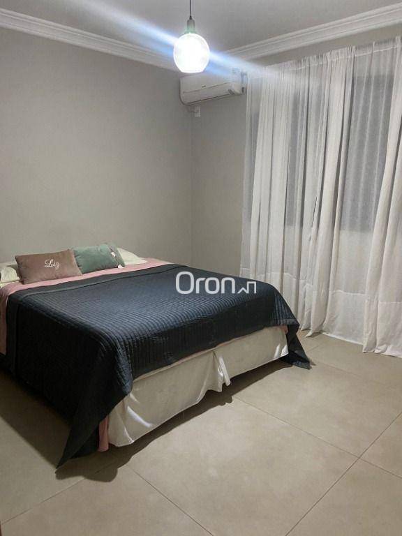 Casa à venda com 3 quartos, 220m² - Foto 12