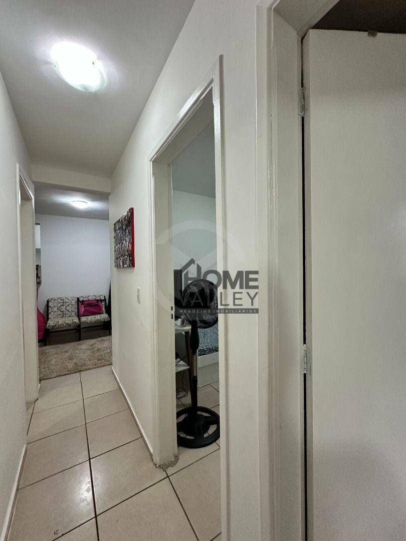 Apartamento à venda com 3 quartos, 193m² - Foto 10