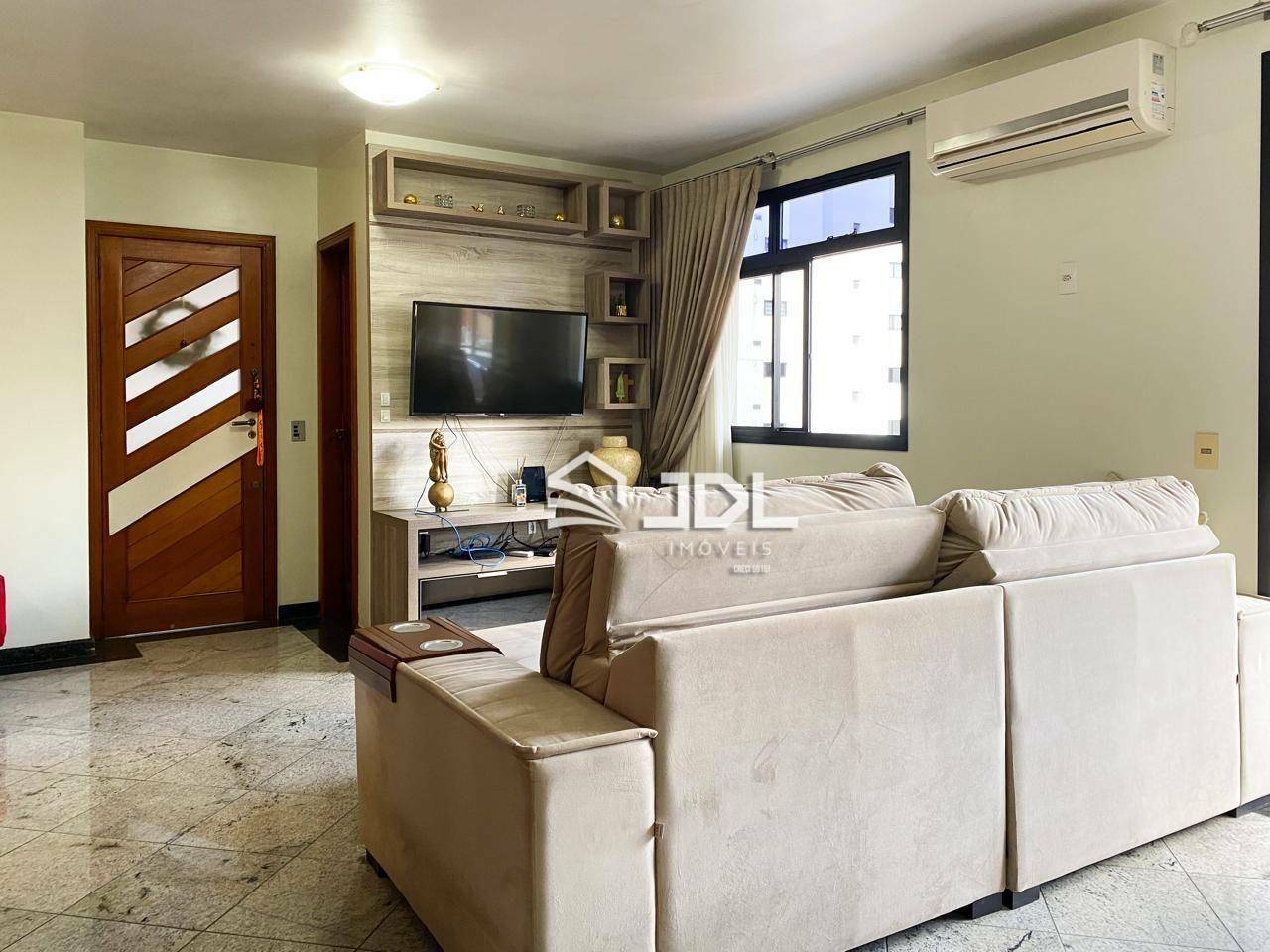 Apartamento à venda com 3 quartos, 134m² - Foto 6