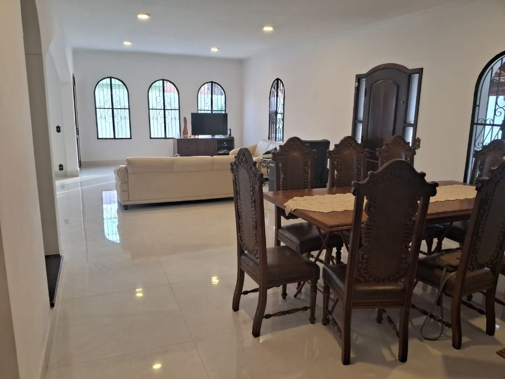 Sobrado à venda com 5 quartos, 290m² - Foto 21