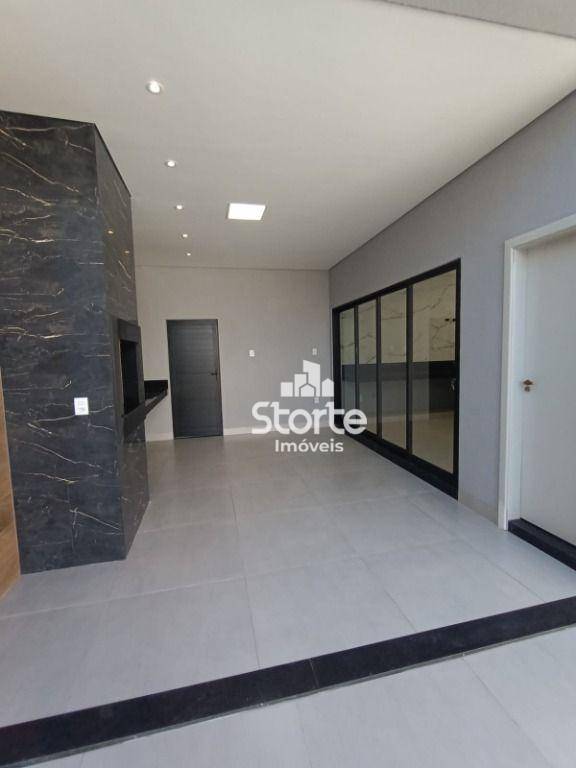 Casa à venda com 3 quartos, 170m² - Foto 9