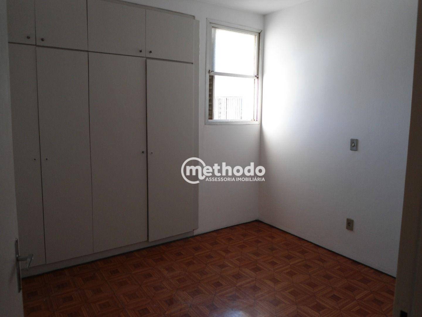 Apartamento para alugar com 2 quartos, 70m² - Foto 8