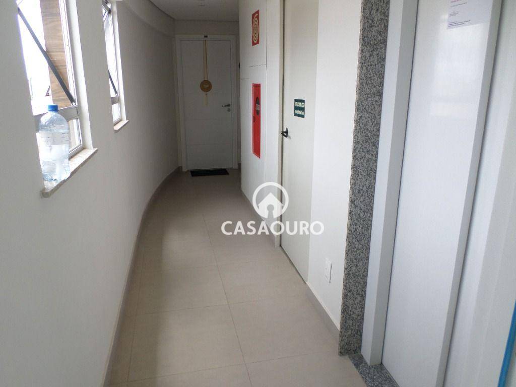 Apartamento à venda com 2 quartos, 68m² - Foto 24