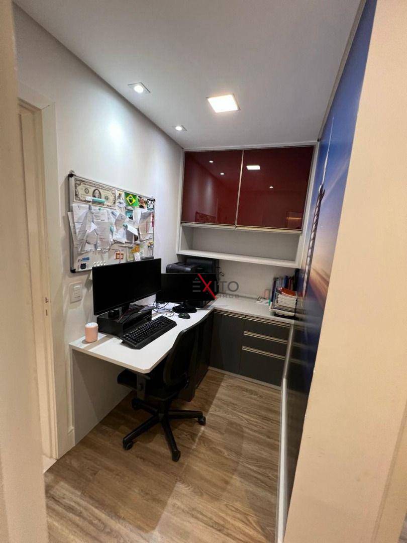 Apartamento à venda com 3 quartos, 145m² - Foto 11