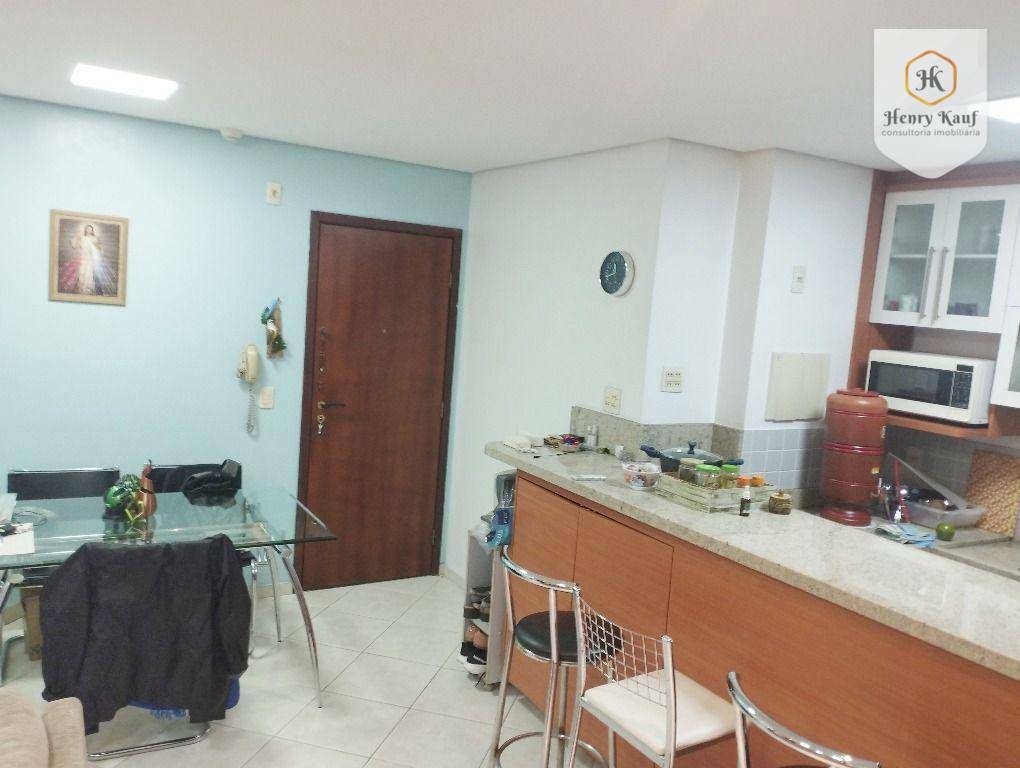 Apartamento à venda com 1 quarto, 57m² - Foto 16