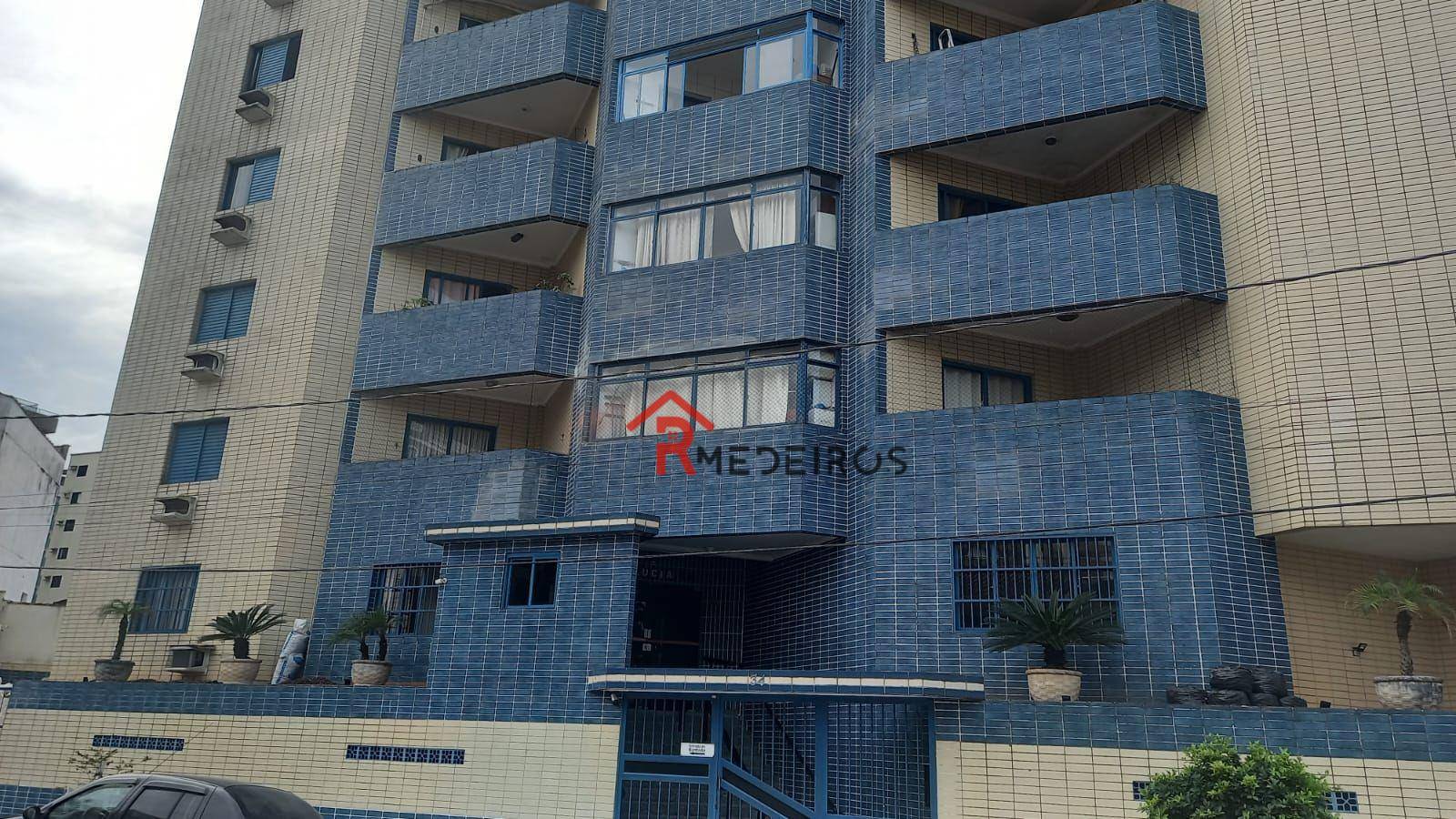 Apartamento à venda com 3 quartos, 100m² - Foto 2