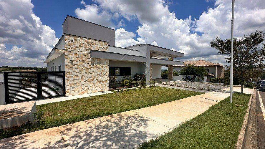 Casa de Condomínio à venda com 5 quartos, 800m² - Foto 3