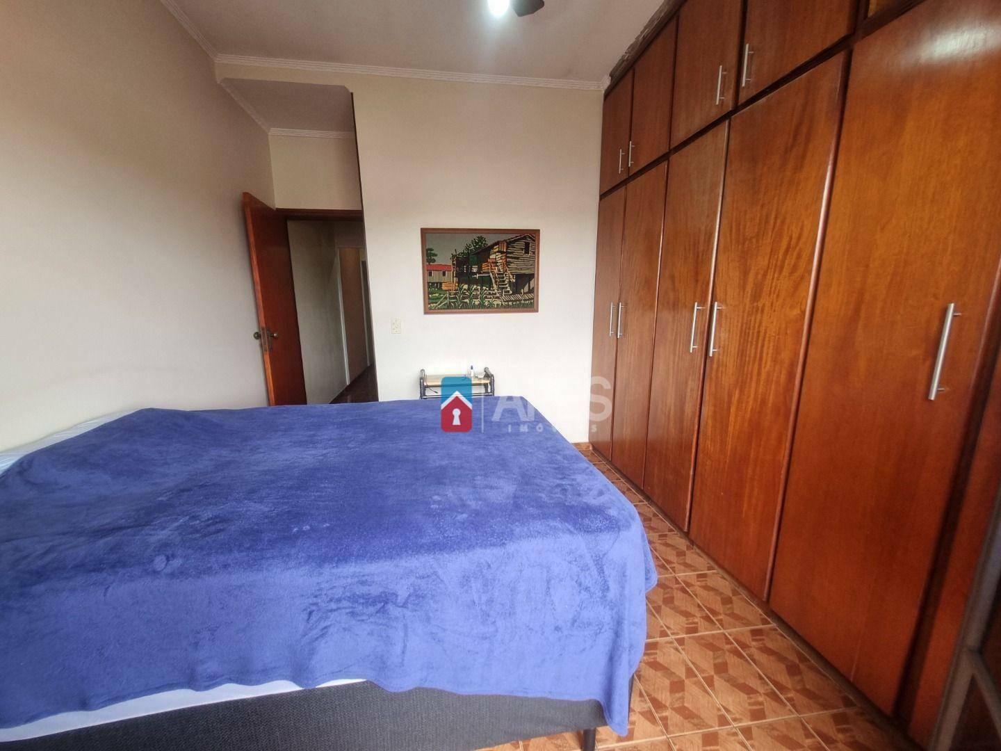 Casa à venda com 3 quartos, 208m² - Foto 12