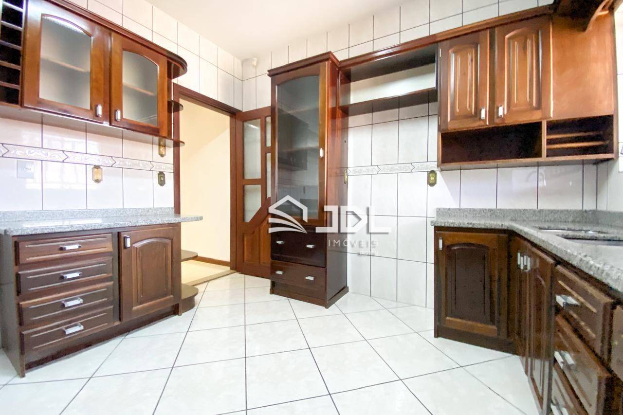 Casa à venda com 2 quartos, 195m² - Foto 12