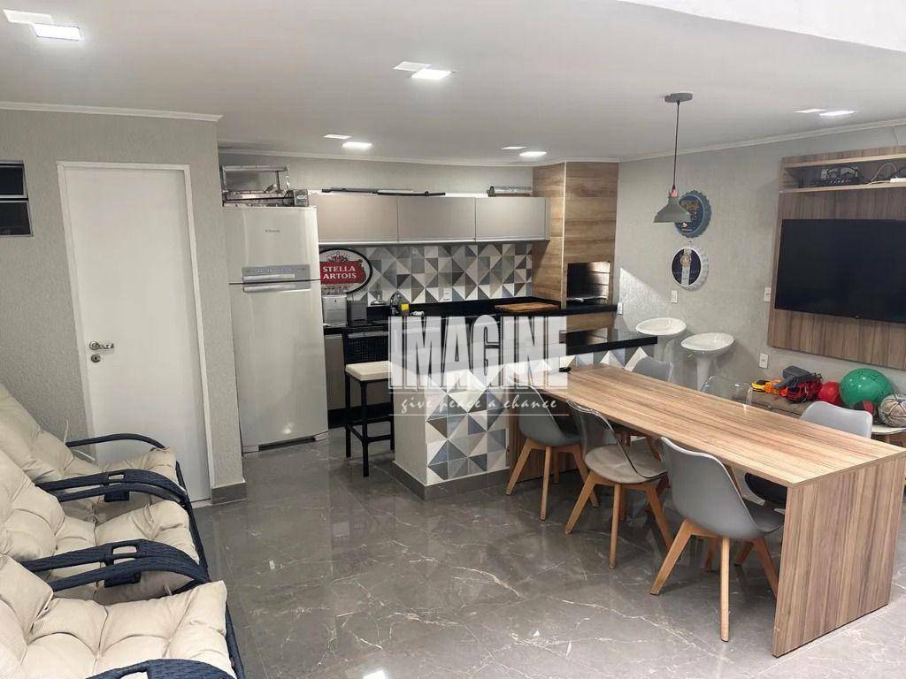 Casa de Condomínio à venda com 3 quartos, 105m² - Foto 1