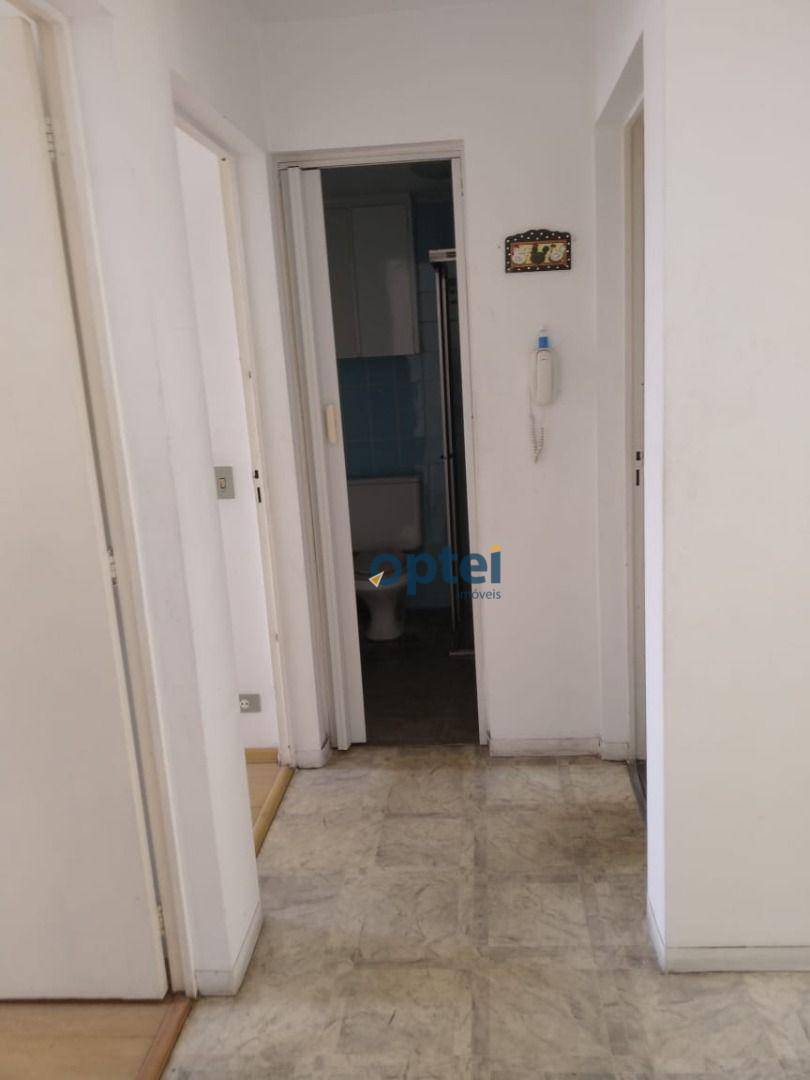 Apartamento à venda com 2 quartos, 65m² - Foto 3