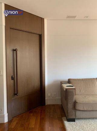 Apartamento à venda com 3 quartos, 90m² - Foto 2