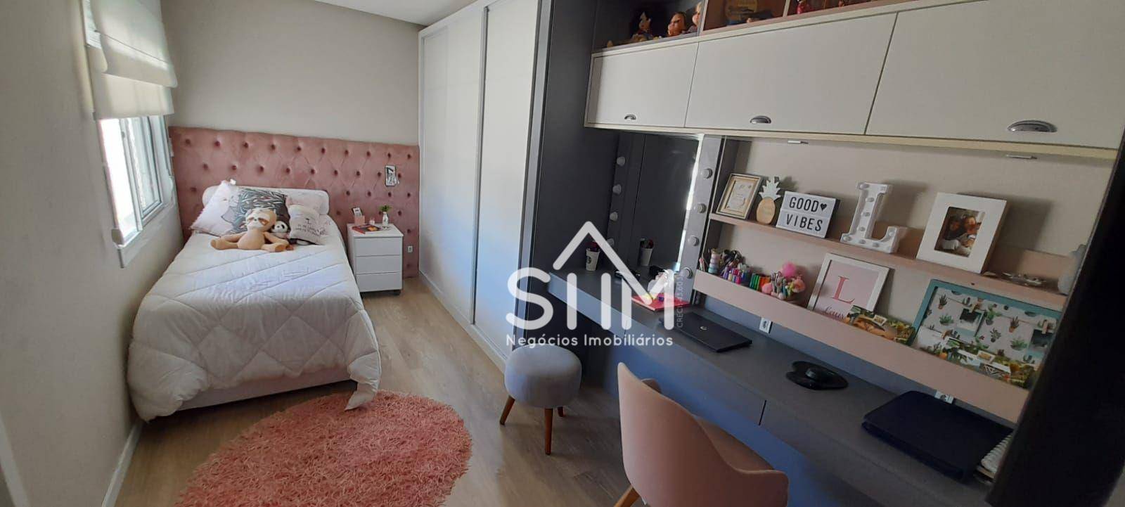 Casa à venda com 4 quartos, 330m² - Foto 16