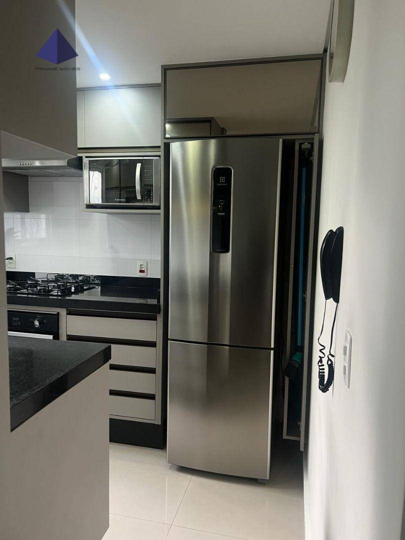 Apartamento à venda com 2 quartos, 42m² - Foto 13