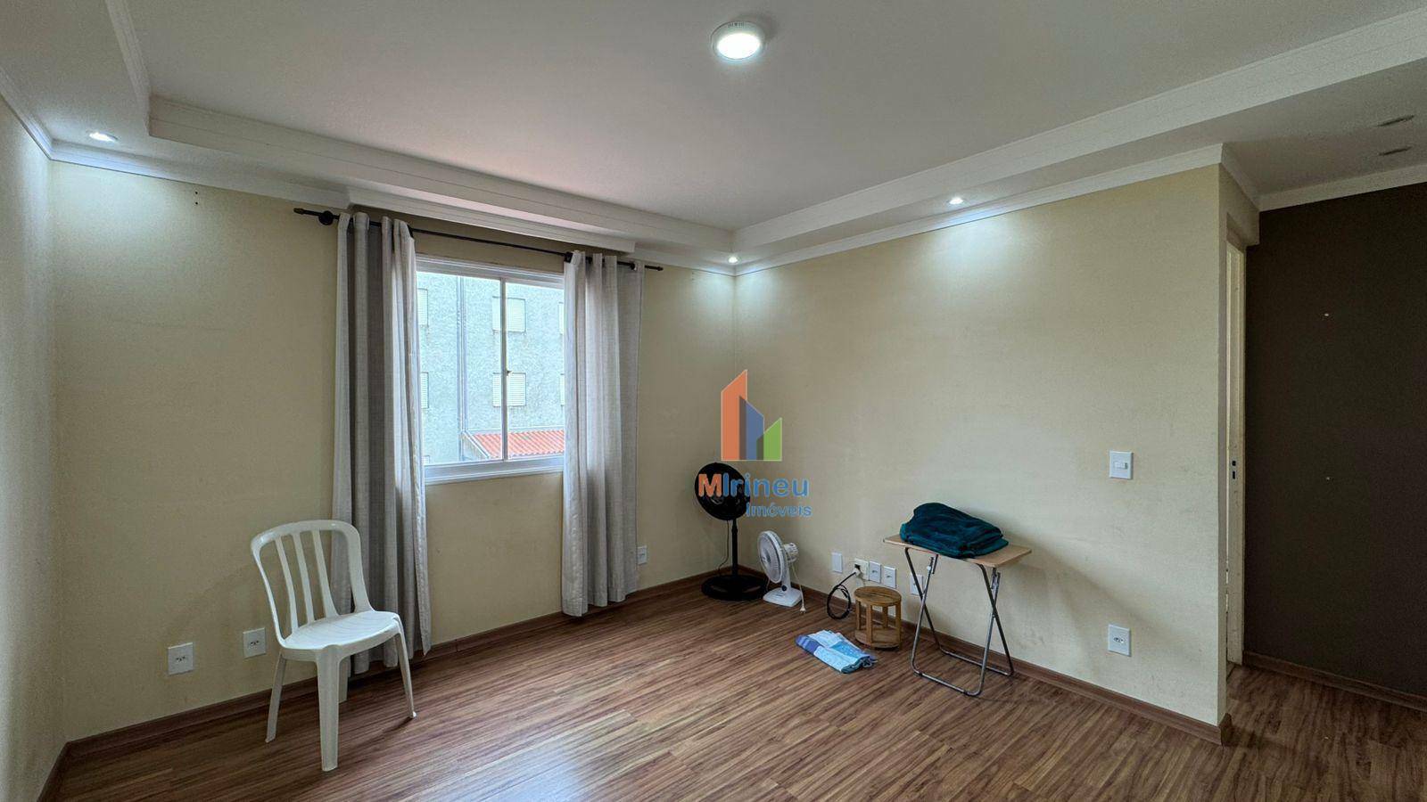 Apartamento à venda com 2 quartos, 60m² - Foto 26