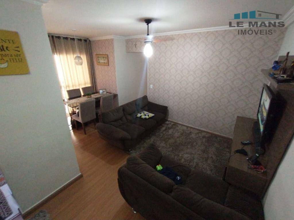 Apartamento à venda com 3 quartos, 85m² - Foto 1