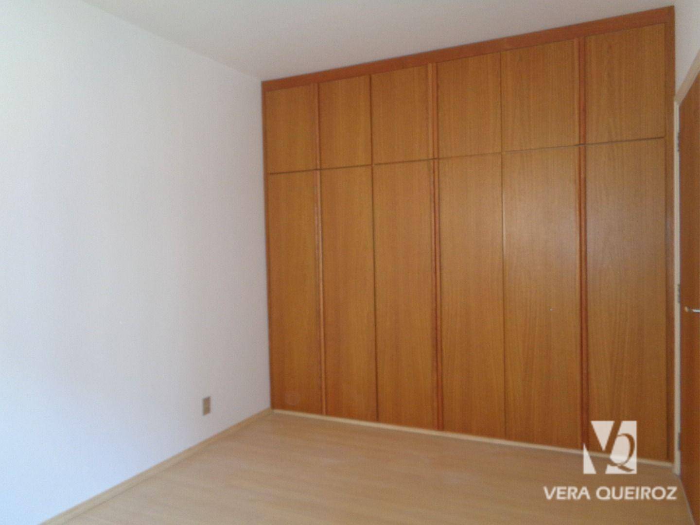 Apartamento para alugar com 2 quartos, 91m² - Foto 8