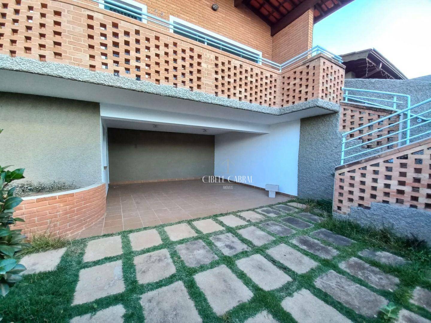 Casa à venda e aluguel com 3 quartos, 227m² - Foto 5