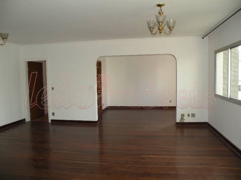 Apartamento para alugar com 3 quartos, 154m² - Foto 2