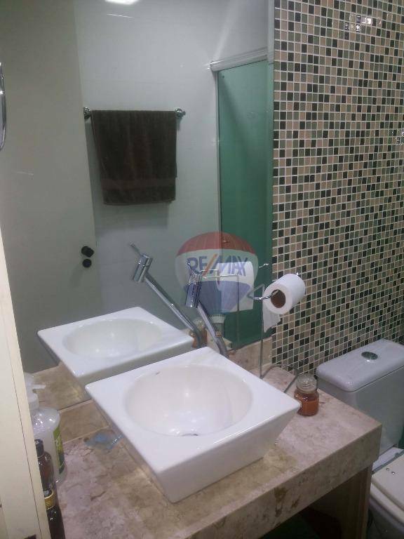 Apartamento à venda com 3 quartos, 83m² - Foto 12