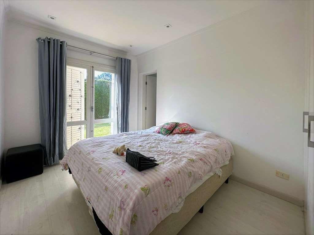 Casa à venda com 3 quartos, 308m² - Foto 29
