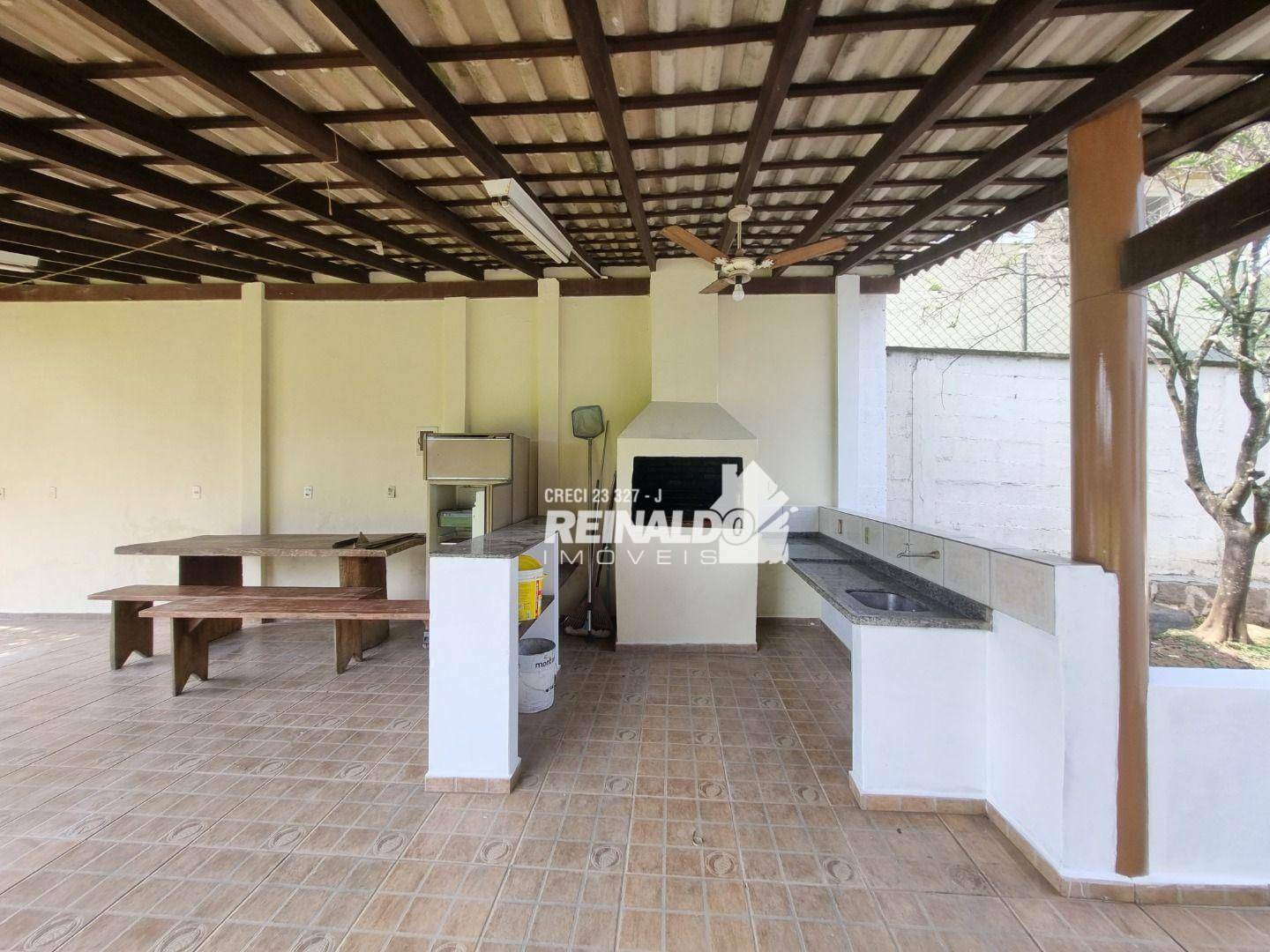 Chácara à venda com 2 quartos, 162m² - Foto 8