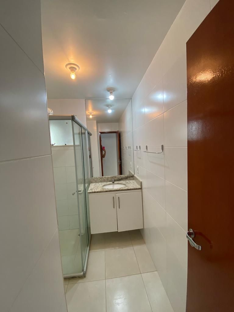 Apartamento para alugar com 3 quartos, 76m² - Foto 12