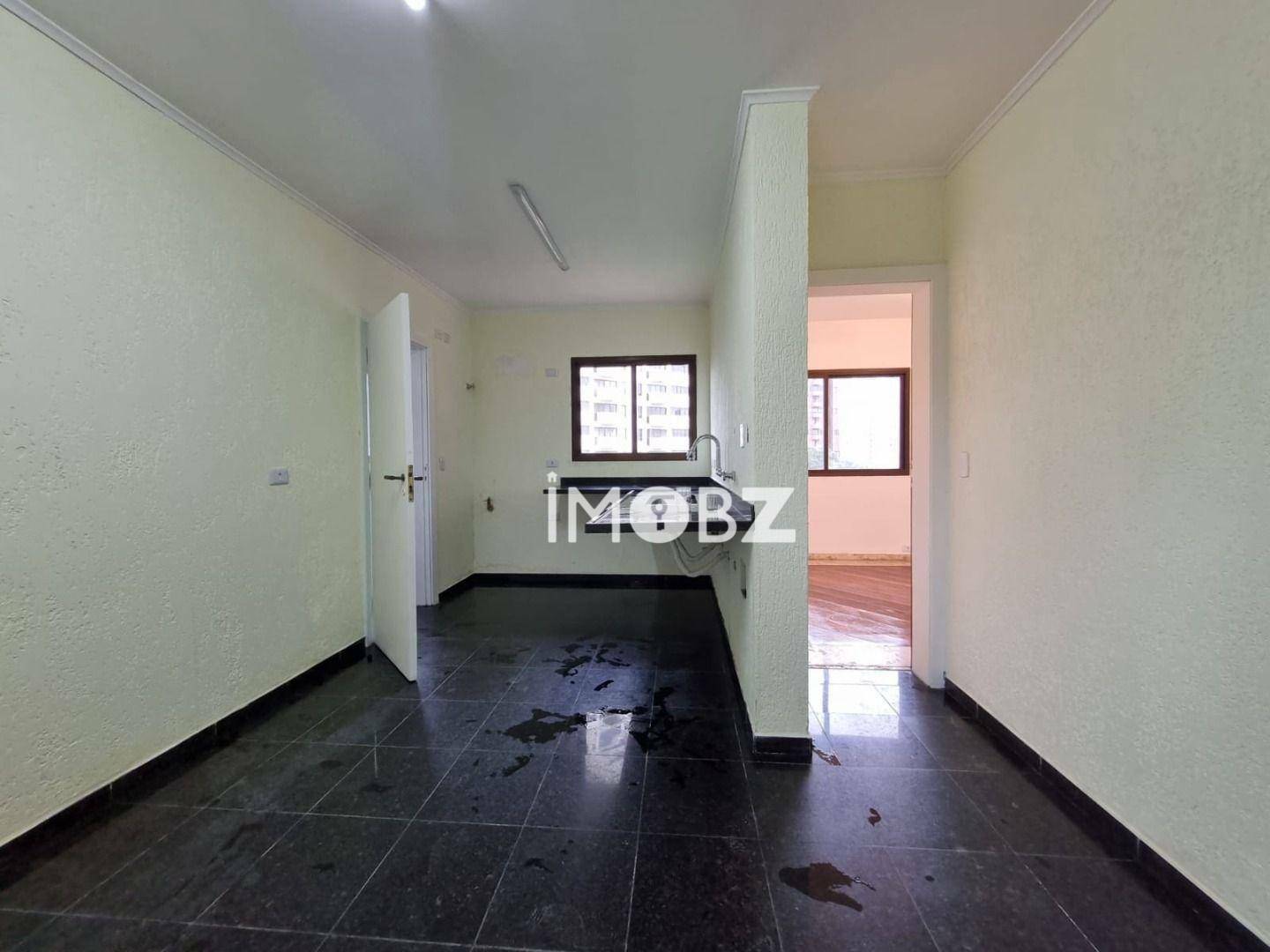 Apartamento à venda com 4 quartos, 236m² - Foto 20