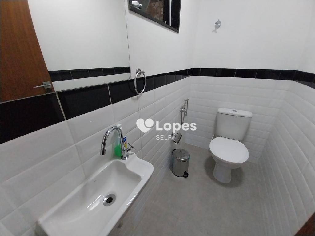 Casa à venda com 3 quartos, 180m² - Foto 15